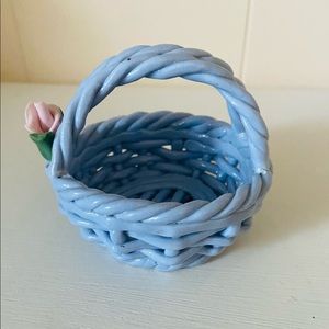 Small Blue Ceramic Basket w a Pink Rose - Size 3.5”
